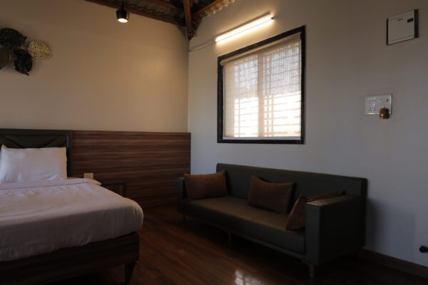 Lake View Premium Rooms(double occupancy) - Image 4